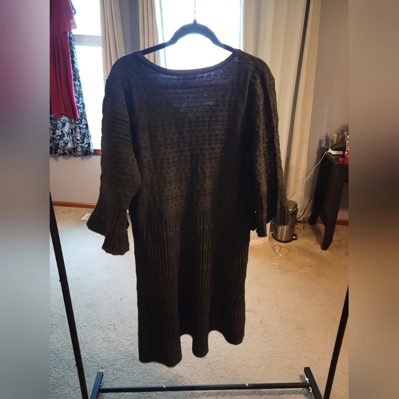 Textured Lane Bryant Skater Dress with Bell Sleeves - Picture 2 of 4